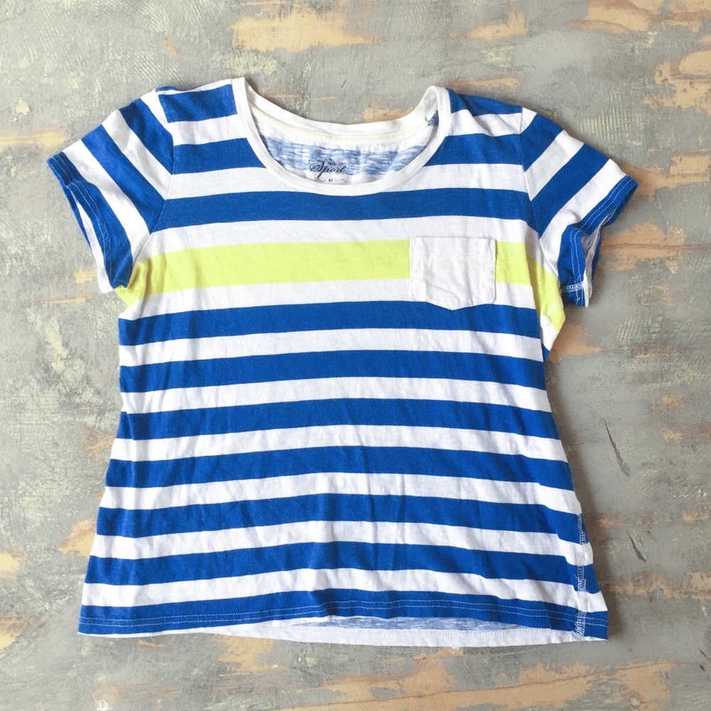 Flowy & Bright Striped Tee Shirt